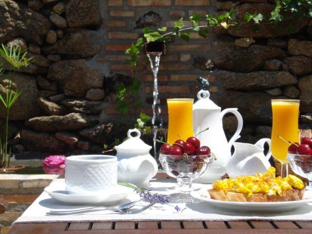 La Casona De Valfrio- Adults Only Guest House Collado  Exterior photo